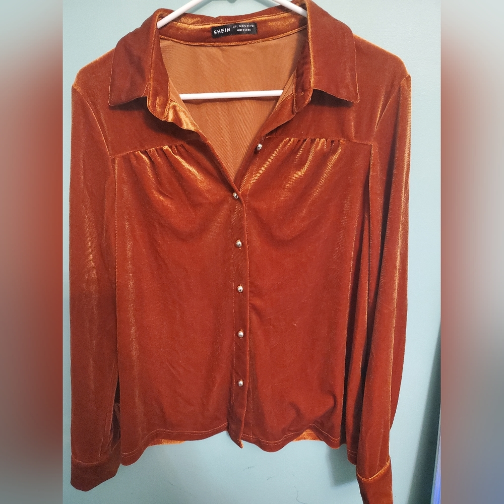 Top - Picture 2 of 5